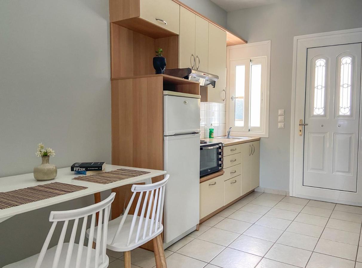 Ermis Apartments Аргостолион Экстерьер фото