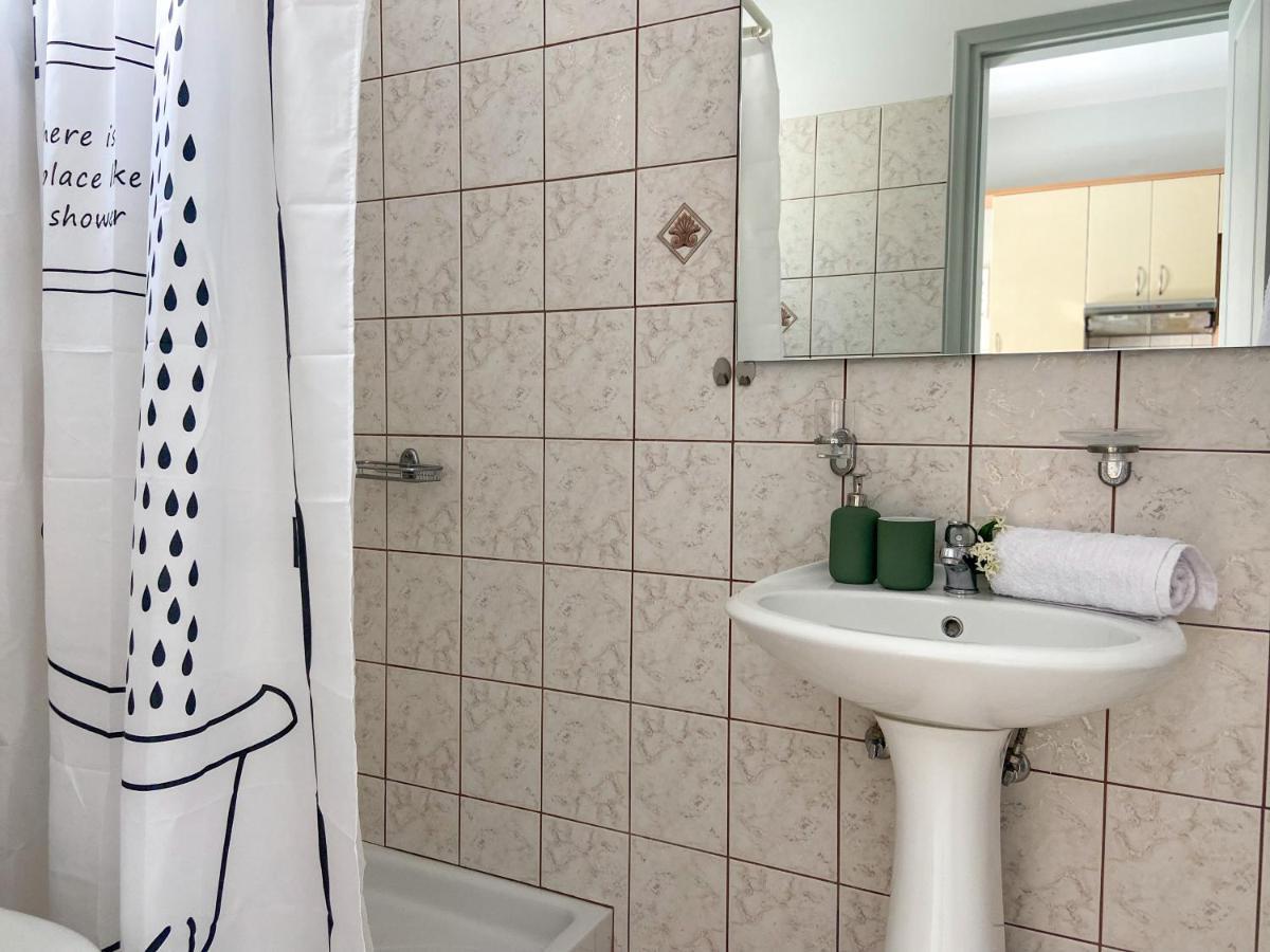 Ermis Apartments Аргостолион Экстерьер фото